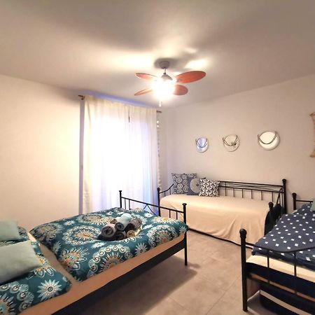 Apartman S Terasou A Vyhledem Na Jezero Lipno Kovarov Exterior photo